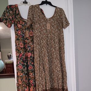 New, Get 2 Dresses For The Price Of 1!Natural Life long women's dress, NWT small